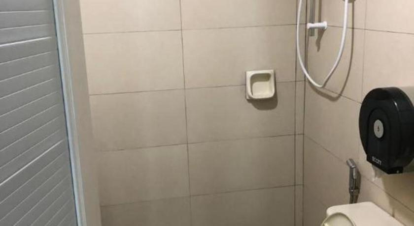 Hotel Perdana Лавас Екстериор снимка